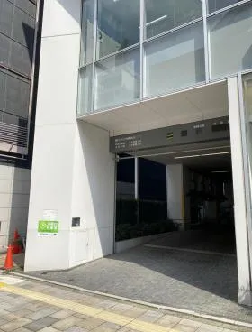 ヒューリック南青山ビルの外観