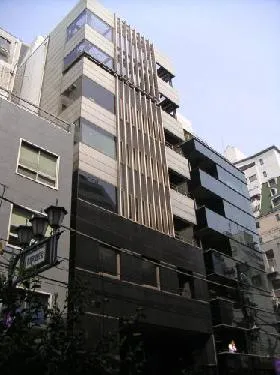 新宿第七葉山ビルの外観