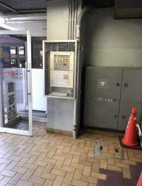 塚田ビルの外観
