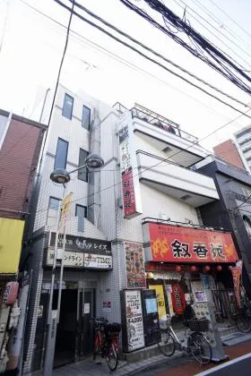 建麗ビルの外観