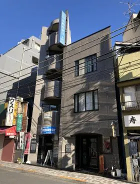 三鷹パークスビルの外観