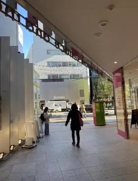 キュープラザ原宿の外観