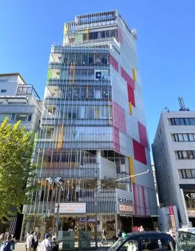 キュープラザ原宿の外観
