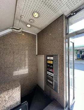 西山興業新水道橋ビルの外観