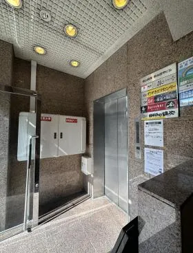 西山興業新水道橋ビルの外観