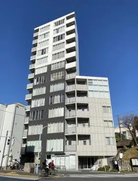 サンクタス市ヶ谷富久町イーストタワーの外観