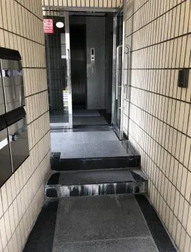 別所ビルの外観