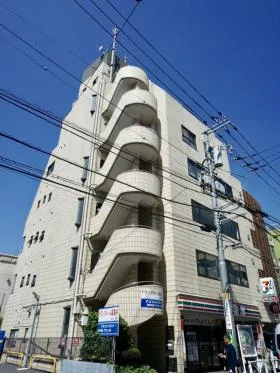 別所ビルの外観