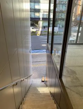 JLBグランエクリュ四ツ谷ビルの外観