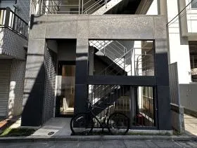 JLBグランエクリュ四ツ谷ビルの外観