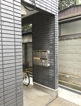 フラット下落合ビルの外観