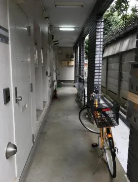 フラット下落合ビルの外観