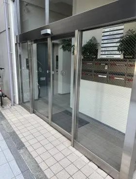 ヒロビルの外観