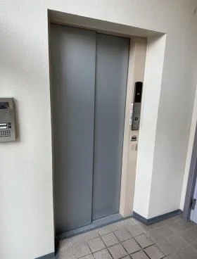 ヒロビルの外観