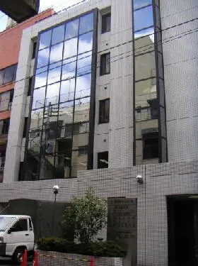 西五軒町ビルの外観