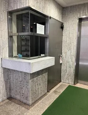 新小伝馬町ビルの外観