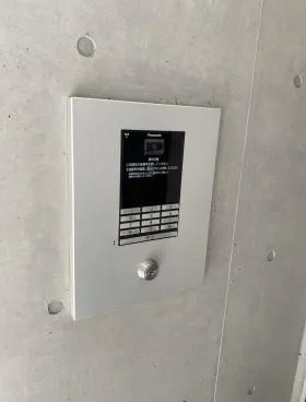 コンポジット日本橋三越前ビルの外観