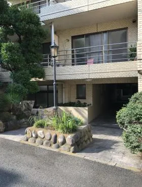 シグマロイヤルハイツBビルの外観