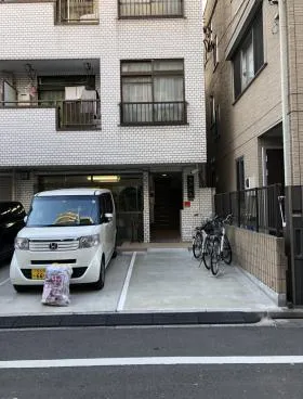 本間ビルの外観