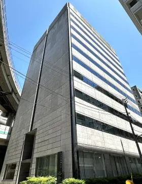 KDX箱崎ビルの外観
