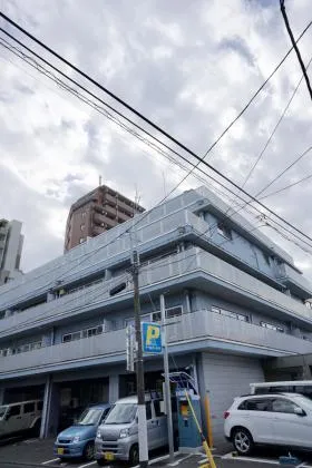 麻布スカイマンションの外観