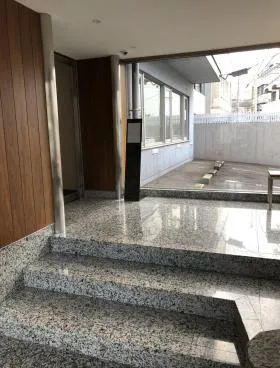 麻布スカイマンションの外観
