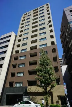 レジディア神田岩本町の外観