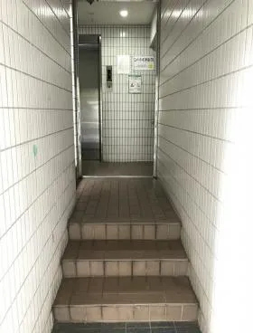 三蔵住建第1ビルの外観