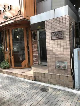 雨宮ビルの外観