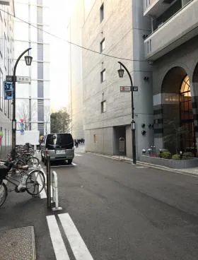三石ビルの外観