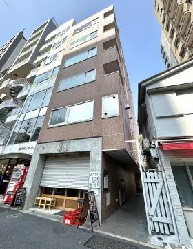 WEST21の外観