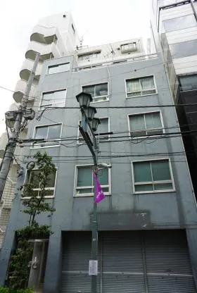 グローリービルの外観