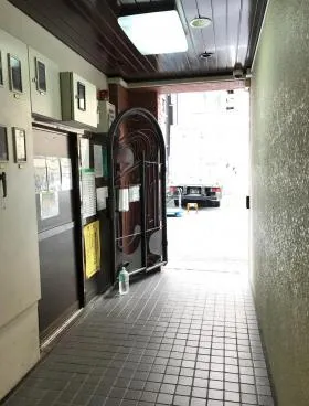 サンローゼ新宿の外観
