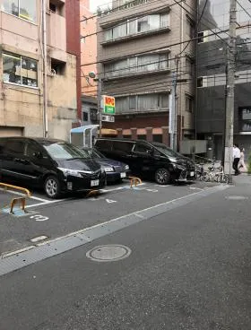 サンローゼ新宿の外観