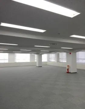 群馬ビルの外観
