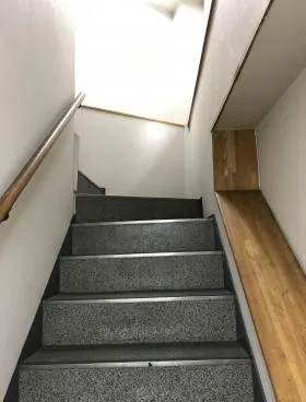 前川ビルの外観