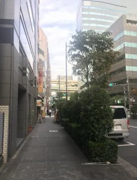 7山京ビルの外観