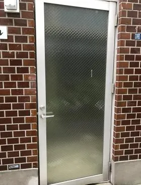 TYビルの外観