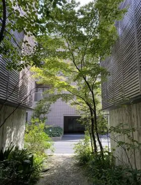 西参道テラスビルの外観