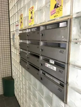 テンポイントビルの外観