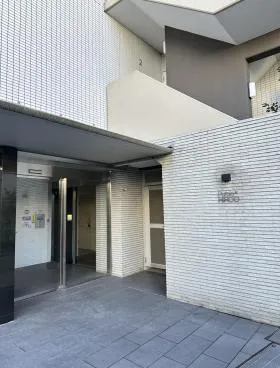 ピュアーレ広尾の外観