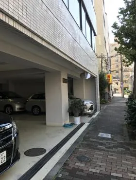霜ビル2の外観