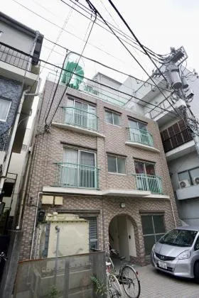 ワイズフラッツの外観