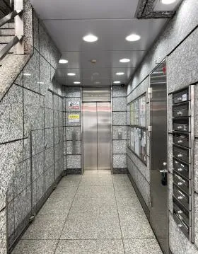Shinjuku exの外観