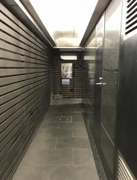ゴールド赤坂ビルの外観