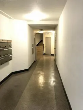 皆川ビルの外観