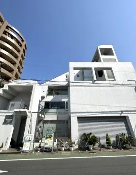 リバティコート橋本ビルの外観