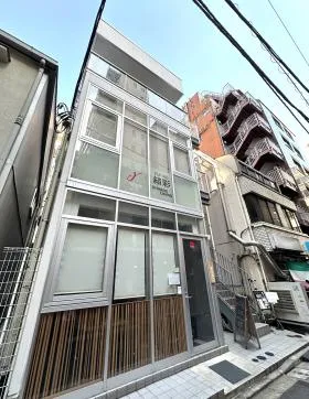 フィル・パーク神田ビルの外観