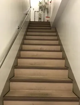プランドール赤坂ビルの外観