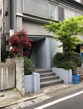 ヴィラソフィアビルの外観